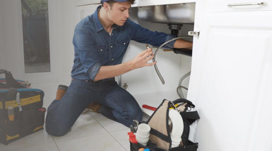 Professional water heater repair in Arkansas City, KS